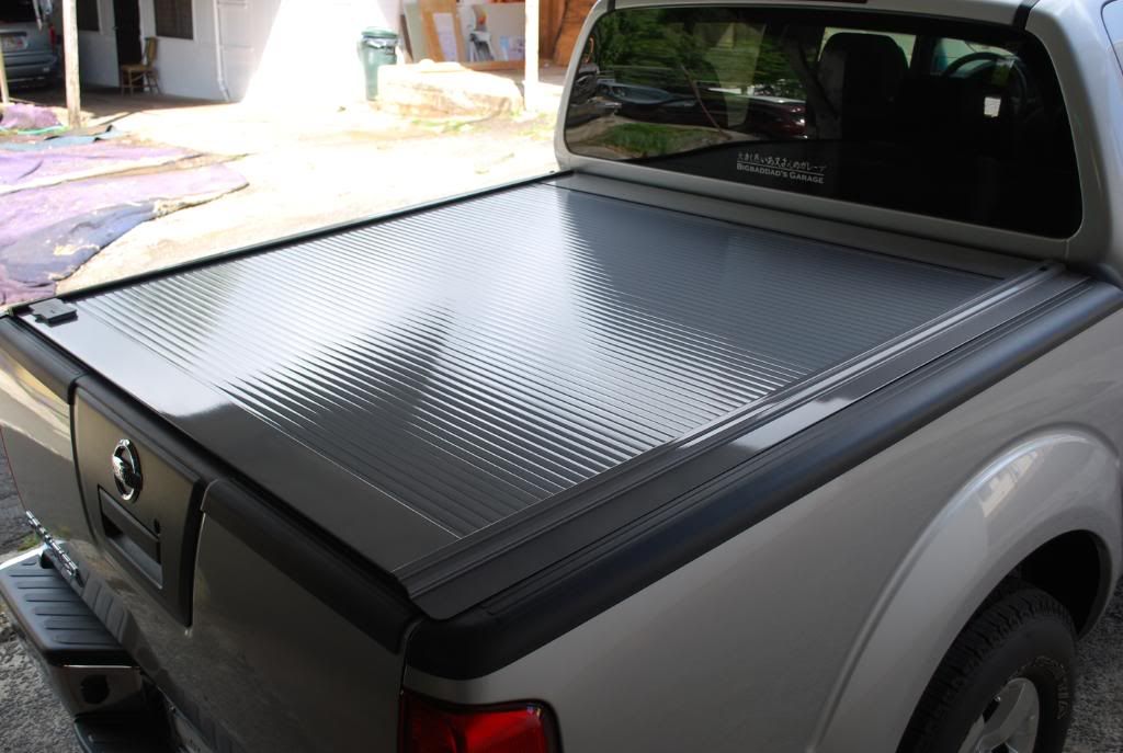 2007 Nissan frontier truck bed cover #4