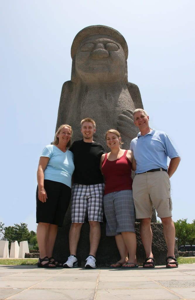 IMAGE: http://i249.photobucket.com/albums/gg204/erikhoppy/Random%20Pics/XMas%20Card/XMasCard2008.jpg