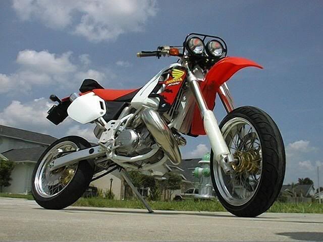 http://i249.photobucket.com/albums/gg213/Rman237/Bike%20Pics/cr500rr.jpg