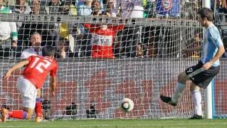 Gol kedua Higuain menentang Korea Selatan