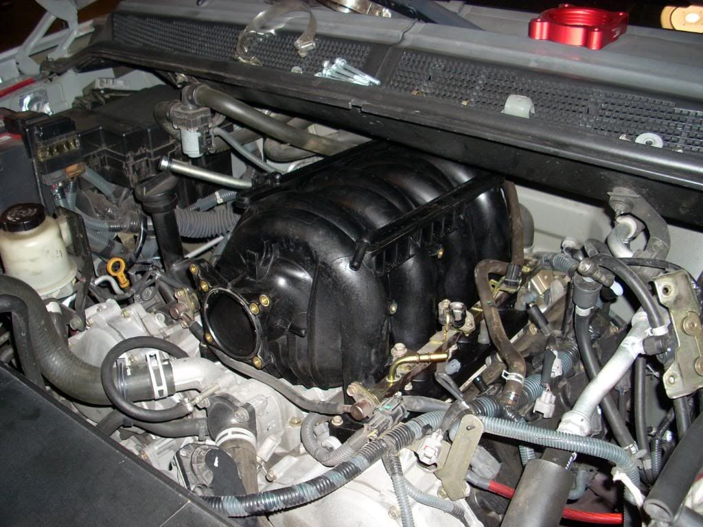 2005 Nissan titan intake manifold #3