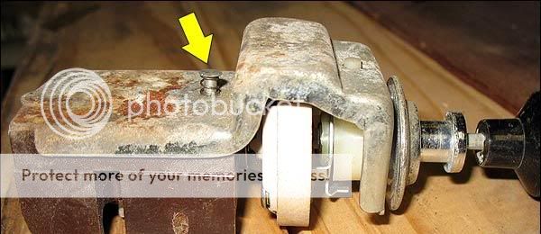How to remove headlight switch knob ford