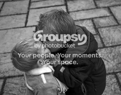 kissing-5.jpg