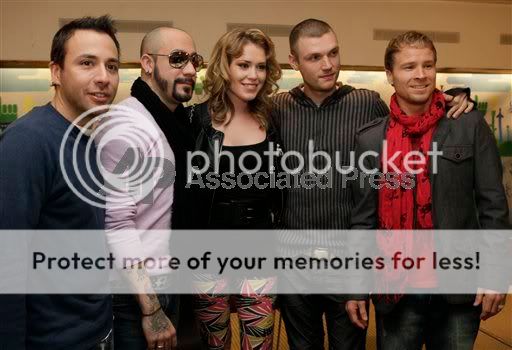 http://i249.photobucket.com/albums/gg240/Helly_K/Backstreet%20Boys/-3-3.jpg