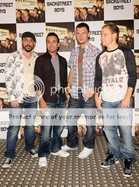 http://i249.photobucket.com/albums/gg240/Helly_K/Backstreet%20Boys/2-18.jpg