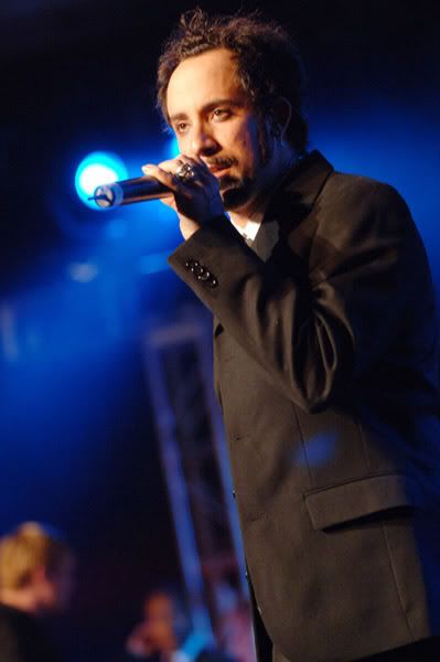 http://i249.photobucket.com/albums/gg240/Helly_K/Backstreet%20Boys/2006_04_17_-_The_Recording_Acade-2.jpg