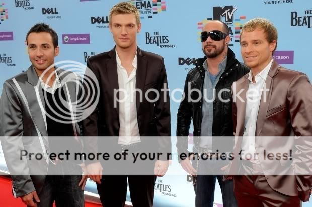 http://i249.photobucket.com/albums/gg240/Helly_K/Backstreet%20Boys/308561_1_Backis.jpg