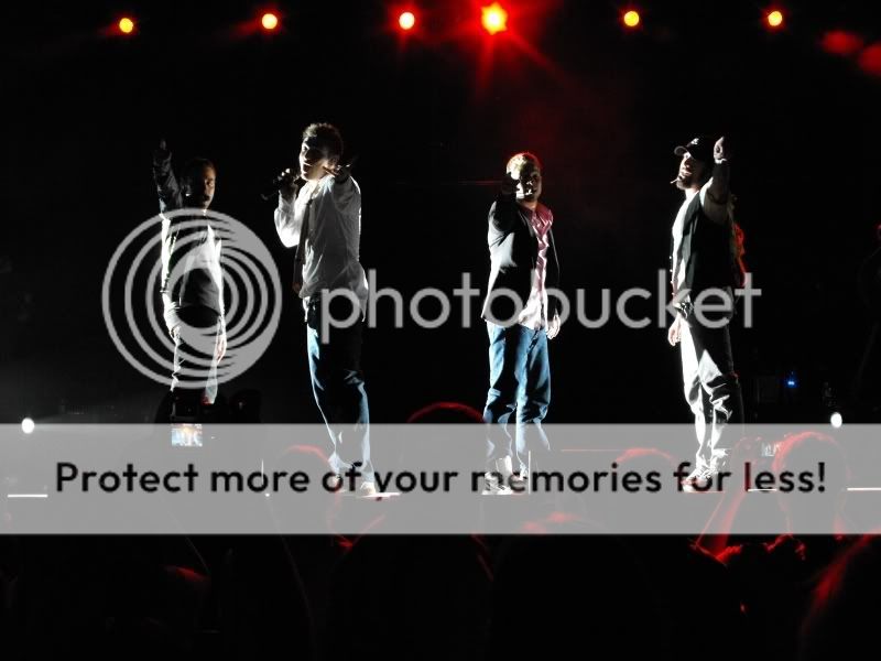 http://i249.photobucket.com/albums/gg240/Helly_K/Backstreet%20Boys/8-6.jpg