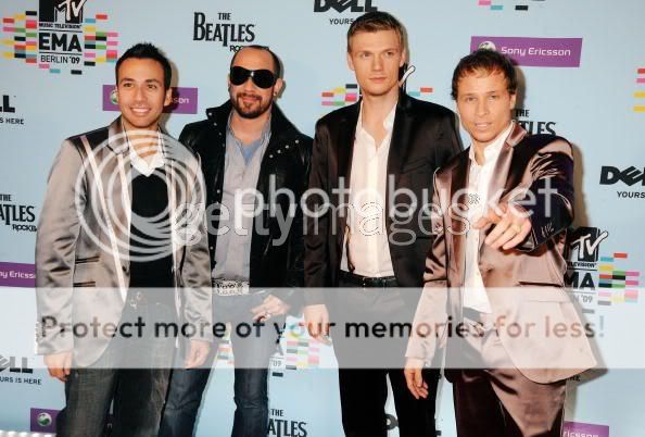 http://i249.photobucket.com/albums/gg240/Helly_K/Backstreet%20Boys/92802540.jpg