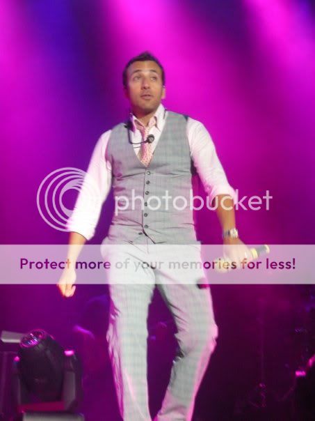 http://i249.photobucket.com/albums/gg240/Helly_K/Backstreet%20Boys/Facebook24.jpg