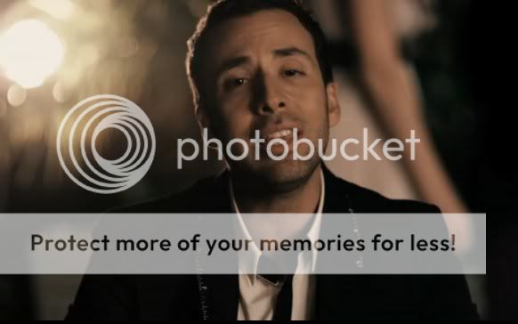 http://i249.photobucket.com/albums/gg240/Helly_K/Backstreet%20Boys/HowieD_100/18.jpg