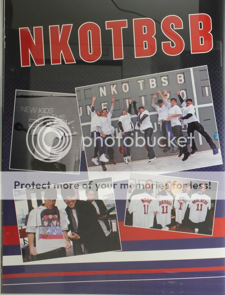 http://i249.photobucket.com/albums/gg240/Helly_K/Backstreet%20Boys/NKOTBSB%20Tourbook/IMG20120120193640.jpg