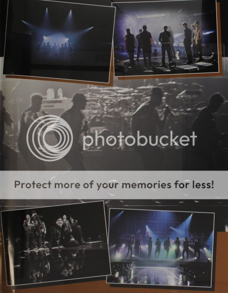 http://i249.photobucket.com/albums/gg240/Helly_K/Backstreet%20Boys/NKOTBSB%20Tourbook/IMG20120120194214.jpg