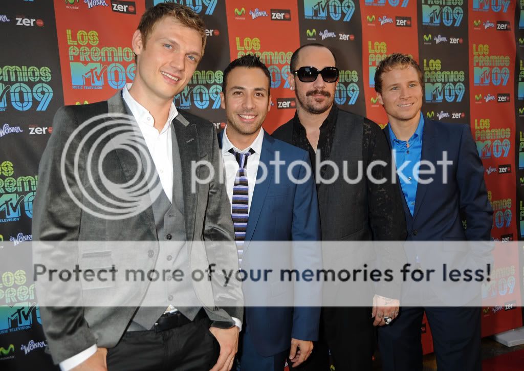 http://i249.photobucket.com/albums/gg240/Helly_K/Backstreet%20Boys/PHRG827941.jpg