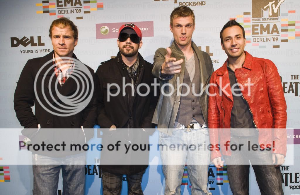 http://i249.photobucket.com/albums/gg240/Helly_K/Backstreet%20Boys/PHRG828051.jpg