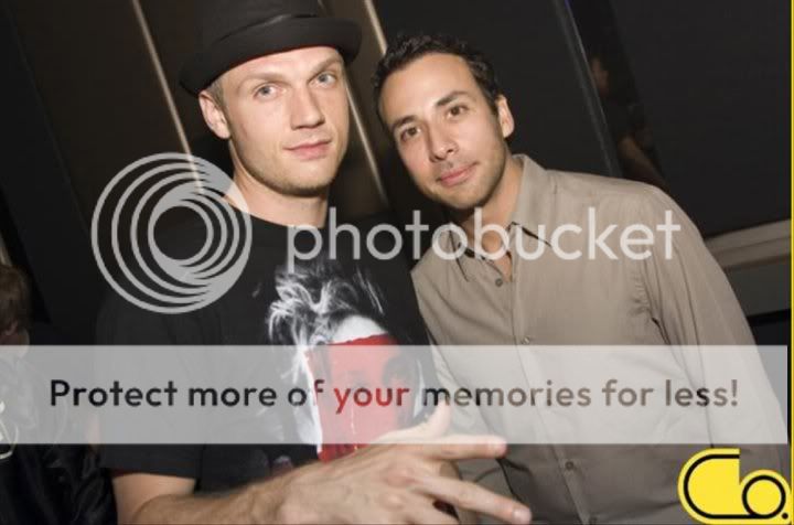 http://i249.photobucket.com/albums/gg240/Helly_K/Backstreet%20Boys/afterparty4.jpg