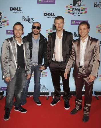 http://i249.photobucket.com/albums/gg240/Helly_K/Backstreet%20Boys/r2.jpg