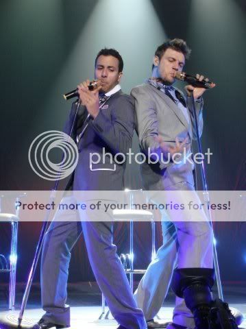 http://i249.photobucket.com/albums/gg240/Helly_K/Backstreet%20Boys/x_a9963012-1.jpg