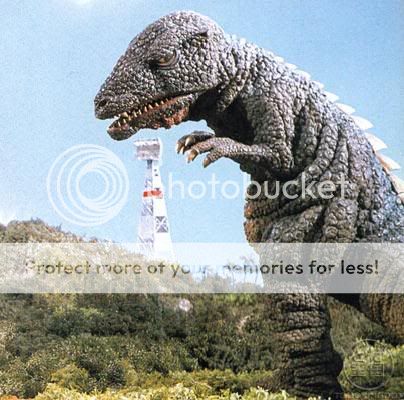 http://i249.photobucket.com/albums/gg240/daneofwar/kaiju/gorosaurus.jpg